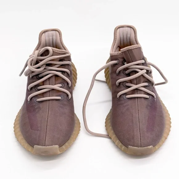 Adidas Yeezy Boost in Light Purple Adidas Yeezy GW2871